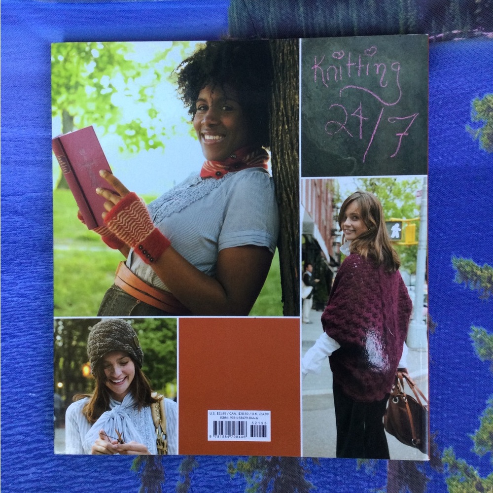 Knitting 24/7 Pattern book with 30 Projects - Picture 2 of 3